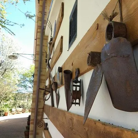 Borgo Della Consolazione Sleeps 4 Villa Trecastelli