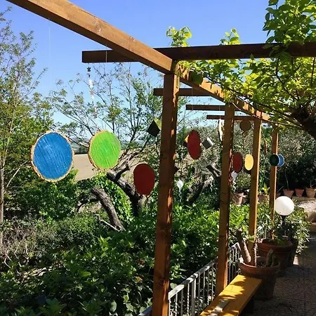 Villa Borgo Della Consolazione Sleeps 4 *