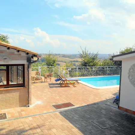 Borgo Della Consolazione Sleeps 4 Villa Trecastelli